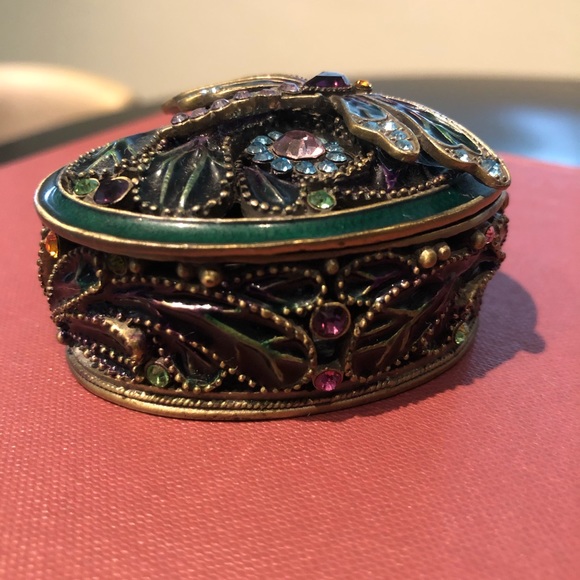 ❌SOLD❌ Swarovski Crystal Jewelry Box: Dragonfly - Picture 7 of 10